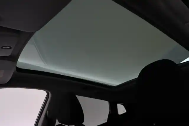 Valkoinen Maastoauto, Nissan Qashqai – NLN-138