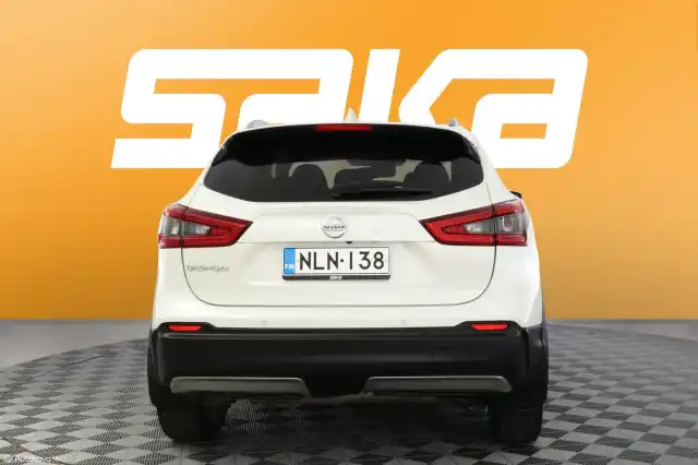 Valkoinen Maastoauto, Nissan Qashqai – NLN-138