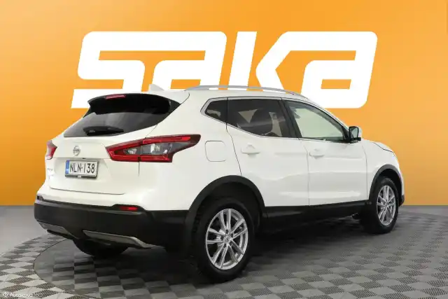 Valkoinen Maastoauto, Nissan Qashqai – NLN-138