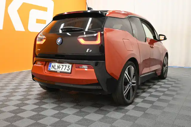 Oranssi Sedan, BMW i3 – NLN-773