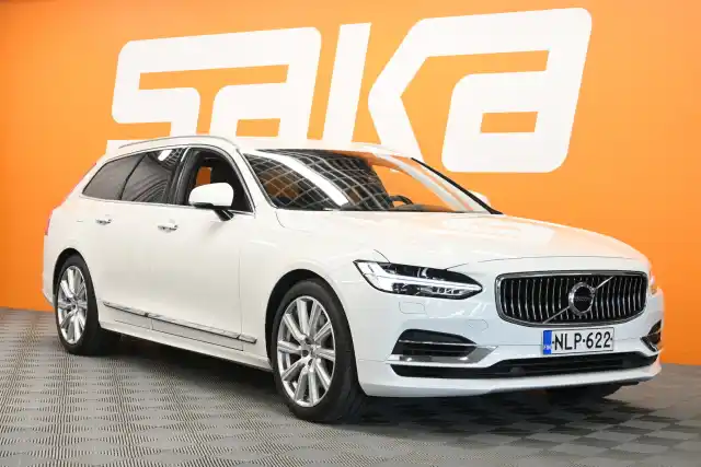 Valkoinen Farmari, Volvo V90 – NLP-622