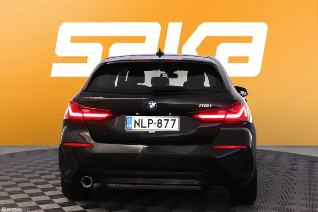 Musta Viistoperä, BMW 118 – NLP-877