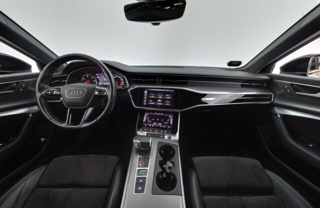 Musta Farmari, Audi A6 – NLR-774
