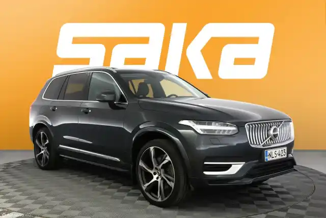 Harmaa Maastoauto, Volvo XC90 – NLS-423