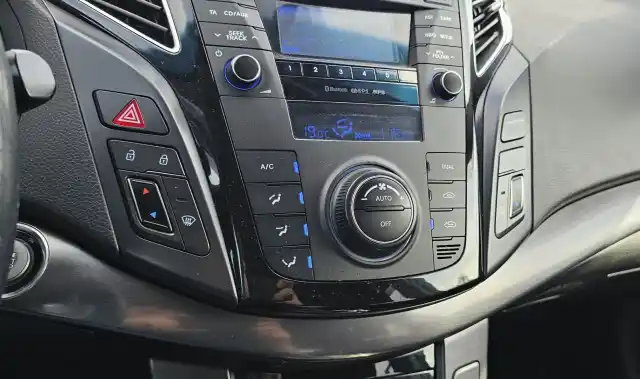 Hopea Farmari, Hyundai i40 – NLS-798