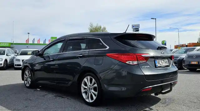 Hopea Farmari, Hyundai i40 – NLS-798