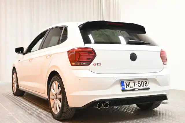 Valkoinen Viistoperä, Volkswagen Polo – NLT-508