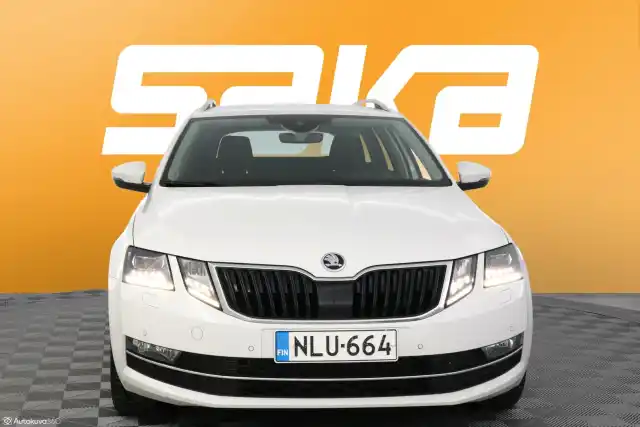 Valkoinen Farmari, Skoda Octavia – NLU-664