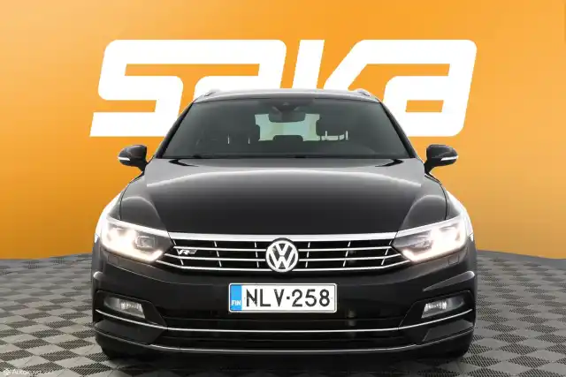 Musta Farmari, Volkswagen Passat – NLV-258