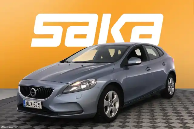 Sininen Viistoperä, Volvo V40 – NLX-675