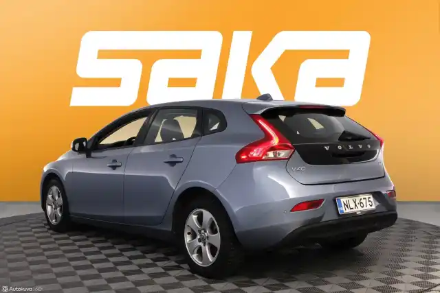 Sininen Viistoperä, Volvo V40 – NLX-675