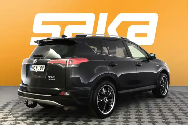 Musta Maastoauto, Toyota RAV4 – NLY-182