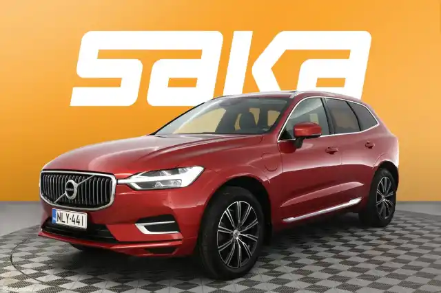 Punainen Maastoauto, Volvo XC60 – NLY-441