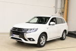 Valkoinen Maastoauto, Mitsubishi OUTLANDER PHEV – NLZ-278, kuva 4