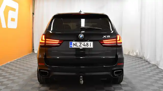 Musta Maastoauto, BMW X5 – NLZ-481