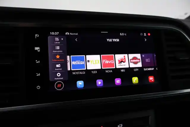 Valkoinen Maastoauto, Seat Ateca – NMB-119