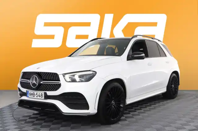 Valkoinen Maastoauto, Mercedes-Benz GLE – NMB-548