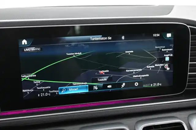 Valkoinen Maastoauto, Mercedes-Benz GLE – NMB-548