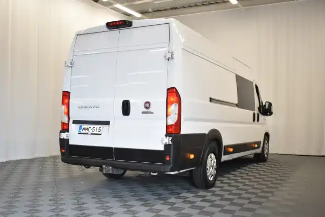 Valkoinen Matkailuauto, Fiat Ducato – NMC-515