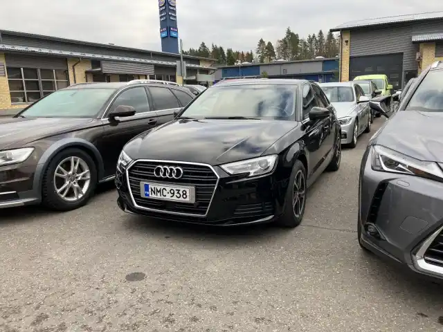 Musta Viistoperä, Audi A3 – NMC-938