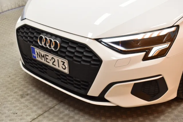 Valkoinen Viistoperä, Audi A3 – NME-213