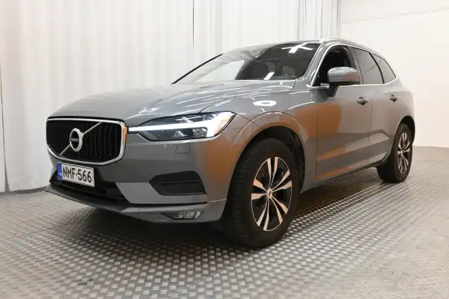 Harmaa Maastoauto, Volvo XC60 – NMF-566