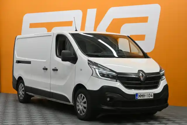 Valkoinen Pakettiauto, Renault Trafic – NMH-104