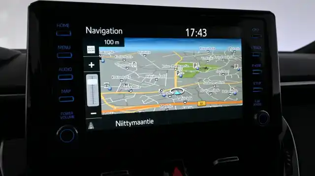 Harmaa Viistoperä, Toyota Corolla – NMH-325