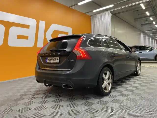 Hopea Farmari, Volvo V60 – NMH-698