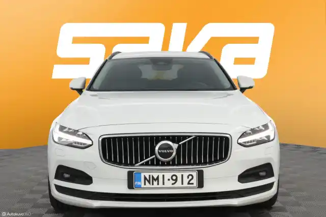 Valkoinen Farmari, Volvo V90 – NMI-912