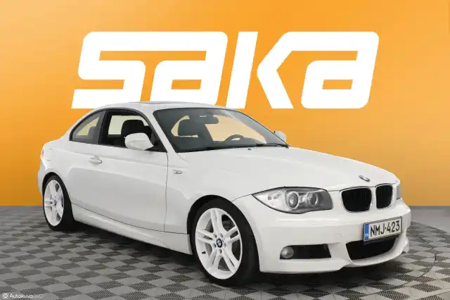 Valkoinen Coupe, BMW 120 – NMJ-423