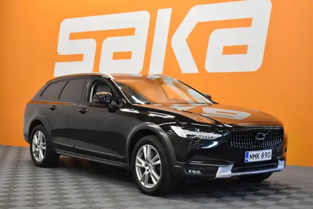 Volvo V90 Cross Country