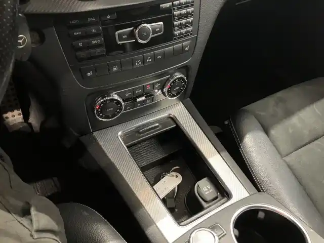 Musta Maastoauto, Mercedes-Benz GLK – NML-191