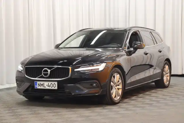 Musta Farmari, Volvo V60 – NML-400