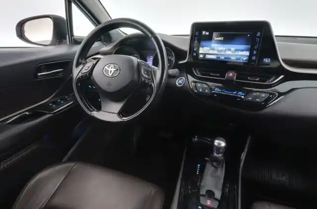 Hopea Maastoauto, Toyota C-HR – NML-693