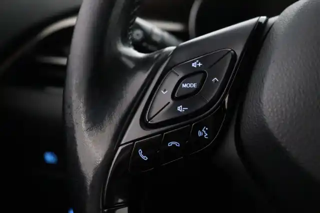 Hopea Maastoauto, Toyota C-HR – NML-693