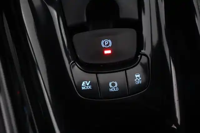 Hopea Maastoauto, Toyota C-HR – NML-693