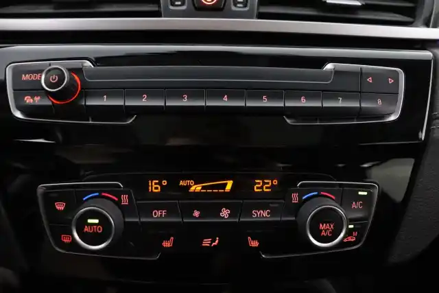 Musta Maastoauto, BMW X1 – NMM-434