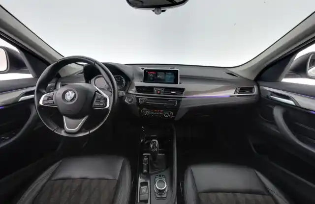 Musta Maastoauto, BMW X1 – NMM-434