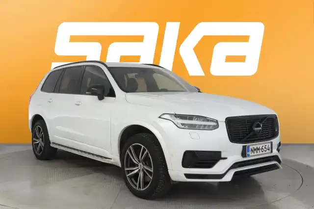 Valkoinen Maastoauto, Volvo XC90 – NMM-654