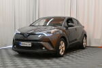 Harmaa Maastoauto, Toyota C-HR – NMM-658, kuva 4