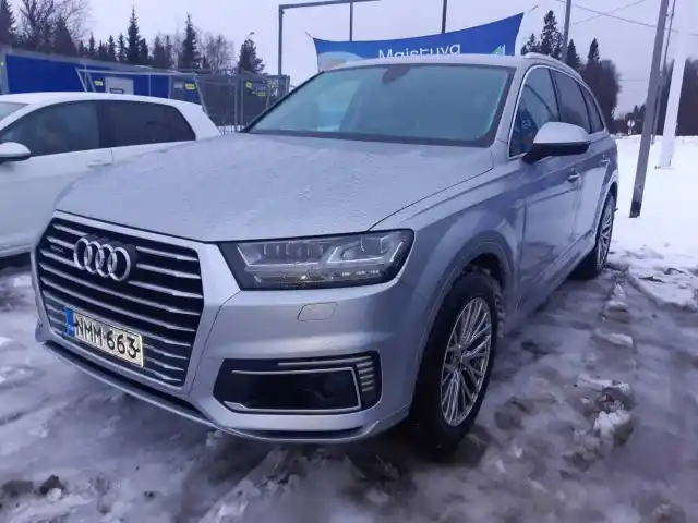 Hopea Maastoauto, Audi Q7 – NMM-663