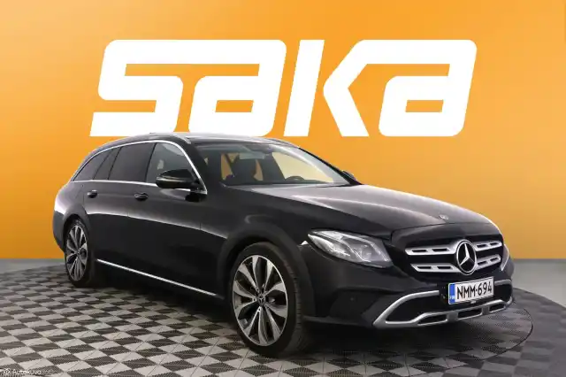 Musta Farmari, Mercedes-Benz E – NMM-694