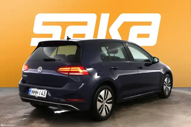 Sininen Viistoperä, Volkswagen Golf – NMN-143