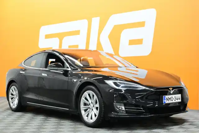 Musta Sedan, Tesla Model S – NMO-344