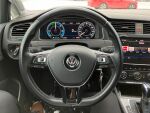 Valkoinen Viistoperä, Volkswagen Golf – NMO-385, kuva 5