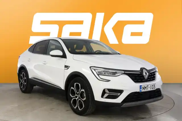 Valkoinen Maastoauto, Renault Arkana – NMT-103