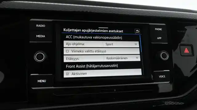 Valkoinen Viistoperä, Volkswagen Taigo – NMT-798