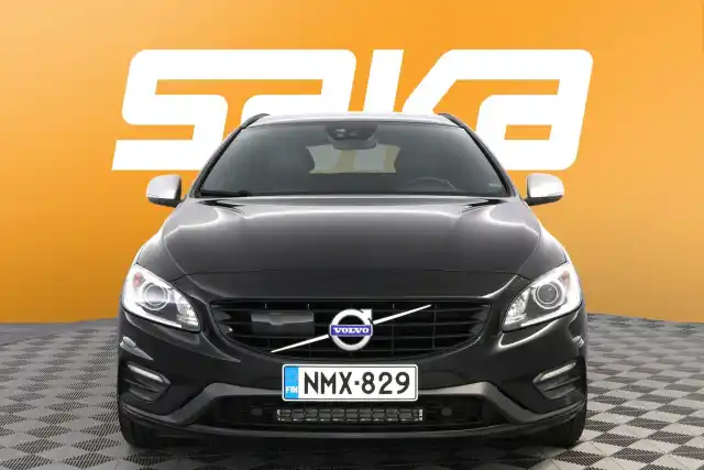 Musta Farmari, Volvo V60 – NMX-829