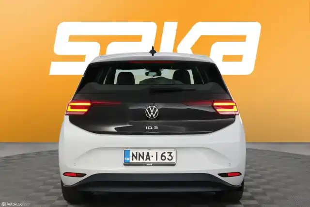 Valkoinen Viistoperä, Volkswagen ID.3 – NNA-163